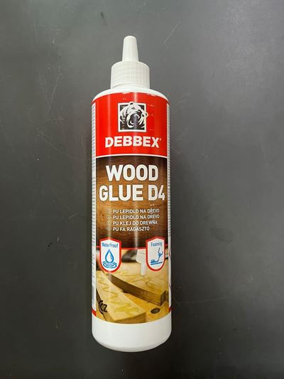 Novinka PU Lepidlo na dřevo DEBBEX WOOD GLUE D4